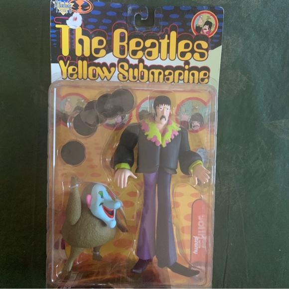 Yellow Submarine Action Figure Set - Picture 2 of 3